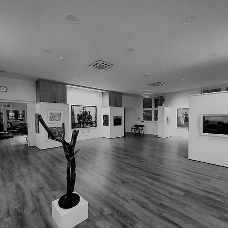 Art & Galerie Hotel Lenz Plauer See Fuenfseen Exteriér fotografie