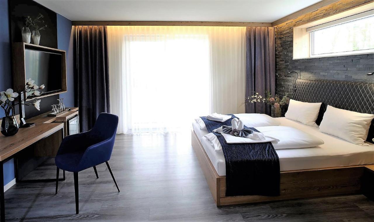 Art & Galerie Hotel Lenz Plauer See Fuenfseen Exteriér fotografie