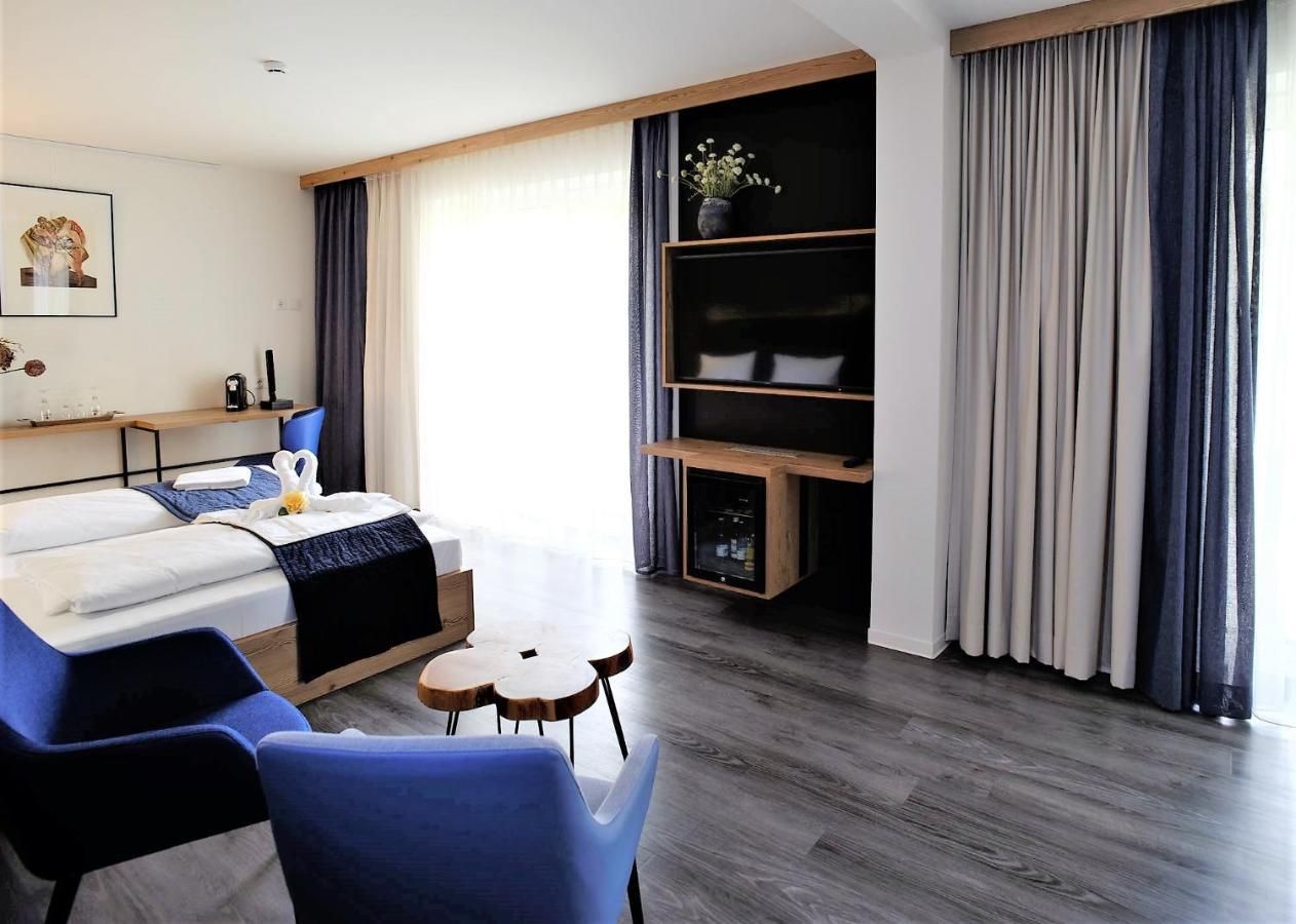 Art & Galerie Hotel Lenz Plauer See Fuenfseen Exteriér fotografie